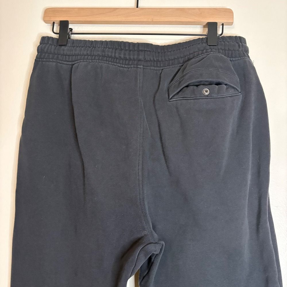 Gymshark Black Logo Joggers Sweatpants Men's Size Medium Athletic Casual Comfort - Picture 4 of 6